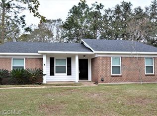 5712 Green Tree Rd, Mobile, AL 36609