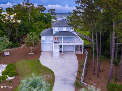 9808 Clarendon Drive, Emerald Isle, NC, 28594