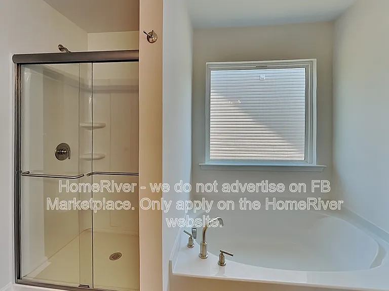120 Baucom St — Photo 10