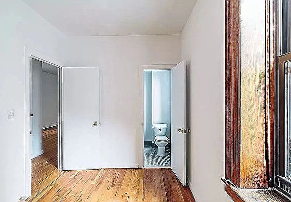3rd image of 2 Bank St APT 20A