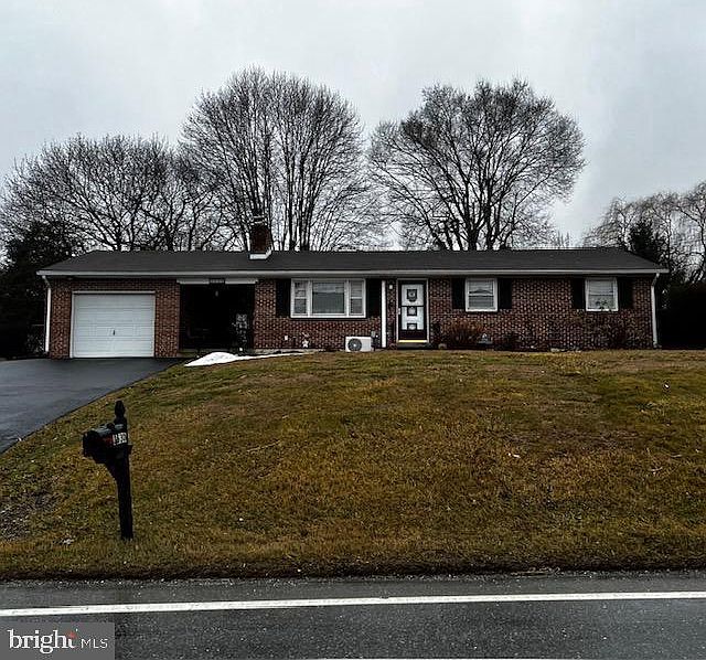 1st image of 3530 E Prospect Rd