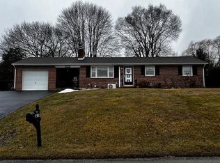 3530 E Prospect Rd, York, PA 17402