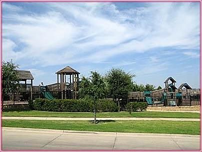 1st image of 9020 Hawley Dr