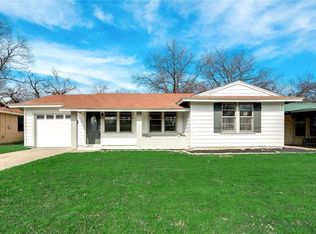 4221 Baylor St, Fort Worth, TX 76119