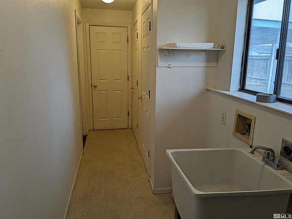 5th image of 405 Barbara Dr