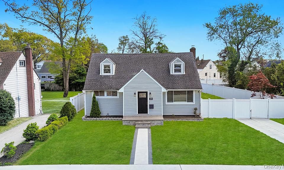 1st image of 543 Coolidge Avenue