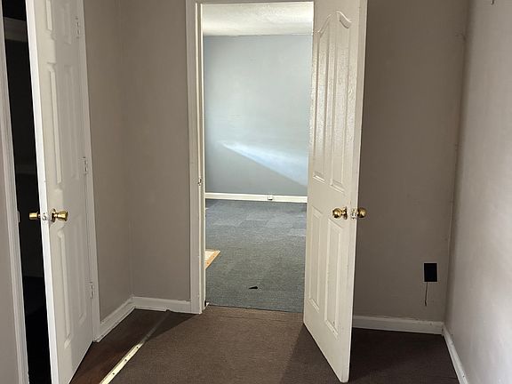 5th image of 1375 S Broadway St #2