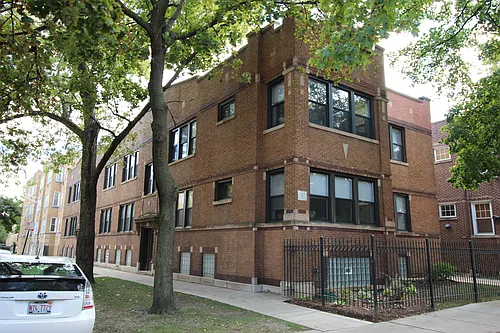 3819 W Altgeld St #1E Photo 1