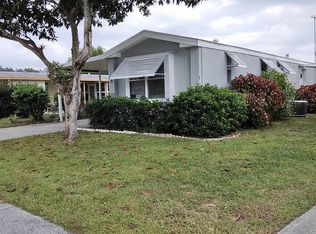 6 Lake Griffin Dr, Fruitland Park, FL 34731