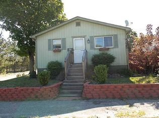 426 Niantic Ave, Providence, RI 02910