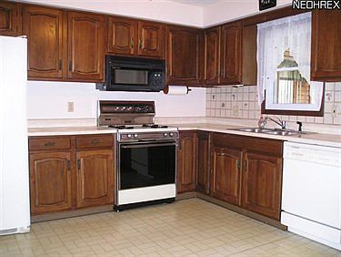 4th image of 4589 Eastlane Dr