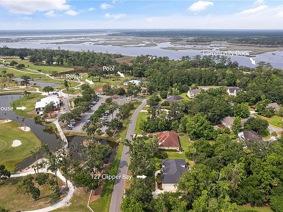 2nd image of 127 Clipper Bay Rd