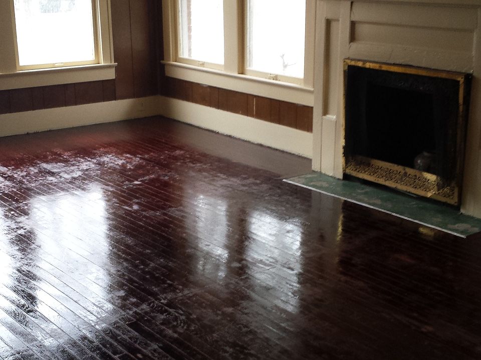 1st image of 510 Waterman St