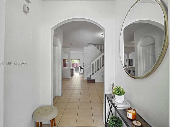 5th image of 14098 SW 51st Ct