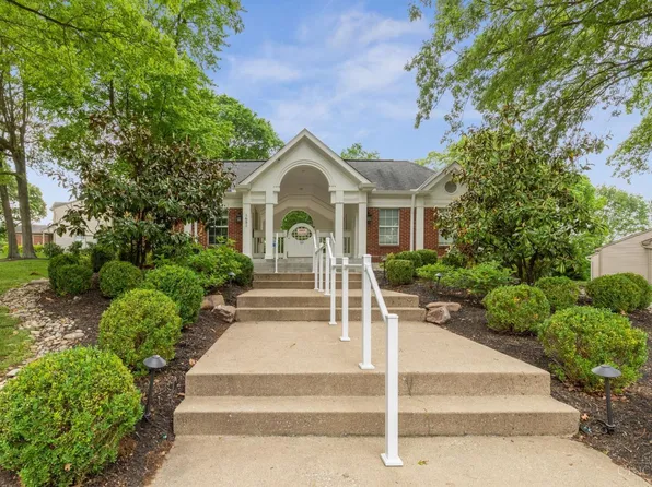 1742 Emerald Glade Ln, Cincinnati, OH 45255