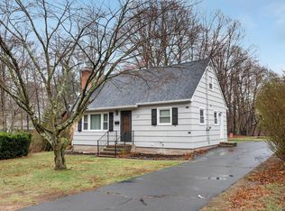 551 Pine St, Bristol, CT 06010