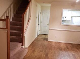 2339 Old Greenbrier Rd, Chesapeake, VA 23325