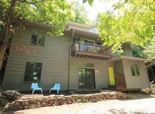 212 N Oklahoma Way, Fayetteville, AR 72701