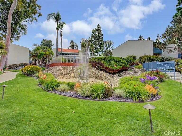 824 Camino Real #204 — Photo 39