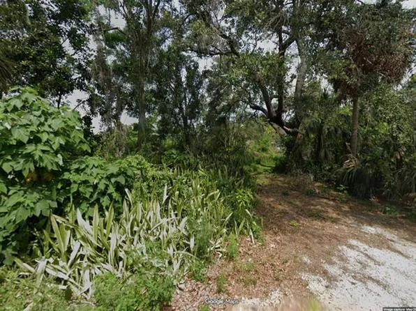 Almond Ave Lot 1, Sarasota, FL 34234