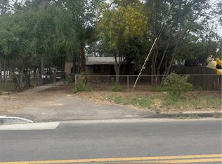 925 5th St, Norco, CA 92860