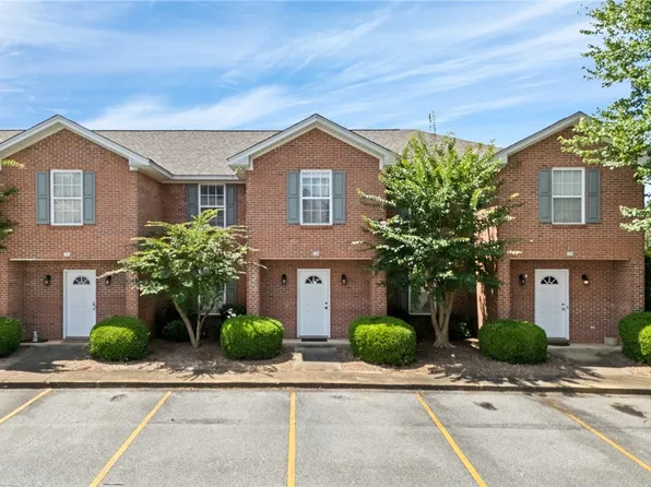 1477 N Donahue Dr APT 1708, Auburn, AL 36830
