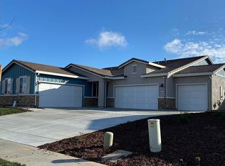 1056 Thunder Ranch Way, Plumas Lake, CA 95961