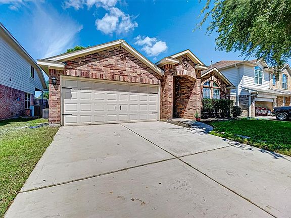 4th image of 20919 Northrace Dr