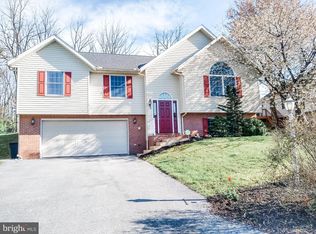 110 Tiverton Ct #L-0019, Lebanon, PA 17042