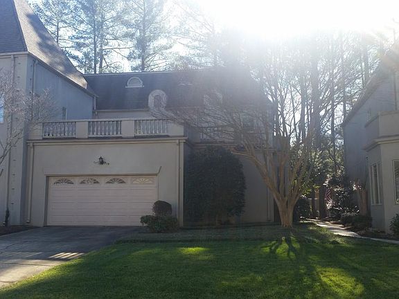 Front of townhome