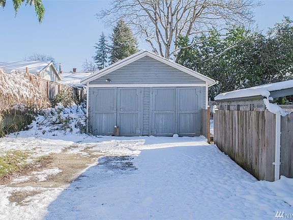 5th image of 315 Avenue D