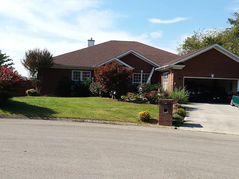 818 Concord Farms Ln — Photo 11