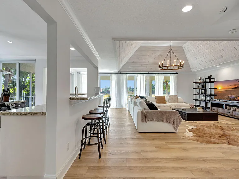 11839 Pebblewood Dr — Photo 11