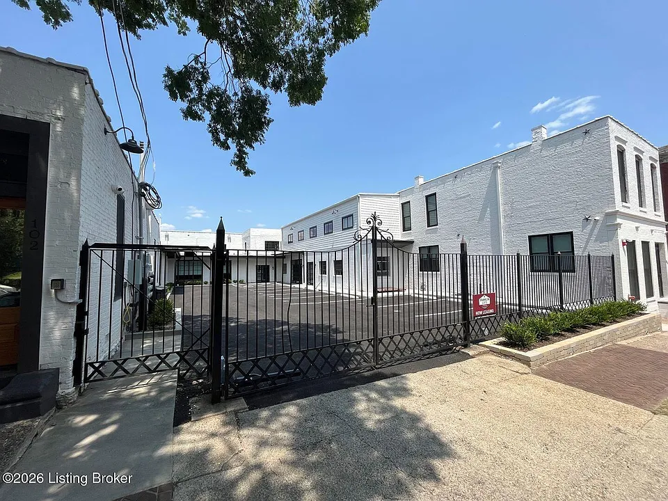 935 Franklin St #103
