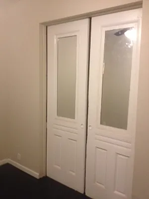 Rented by Realty 2000 Associates Ltd | media 27