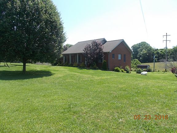 3rd image of 132 Mitzy Ln