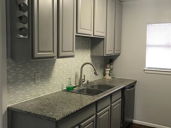 2nd image of 4318 Sun Vista Ln