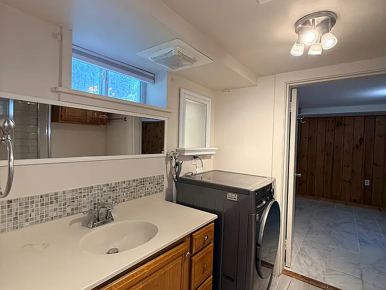 16 Pine St — Photo 30