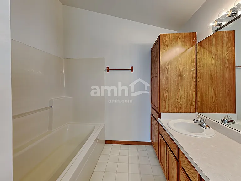 2510 Clear Creek Ct — Photo 14
