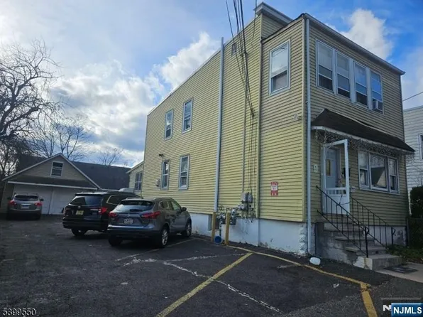 457 Hazel St, Clifton, NJ 07011