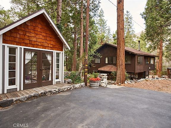 3rd image of 9249 Wood Rd