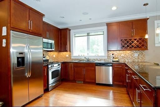 4th image of this home
