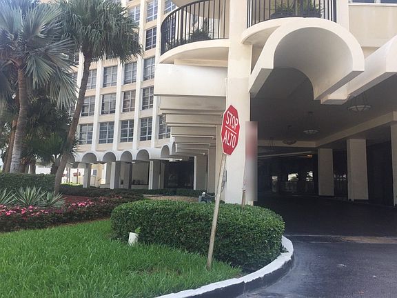 3rd image of 5700 Collins Ave APT 7B