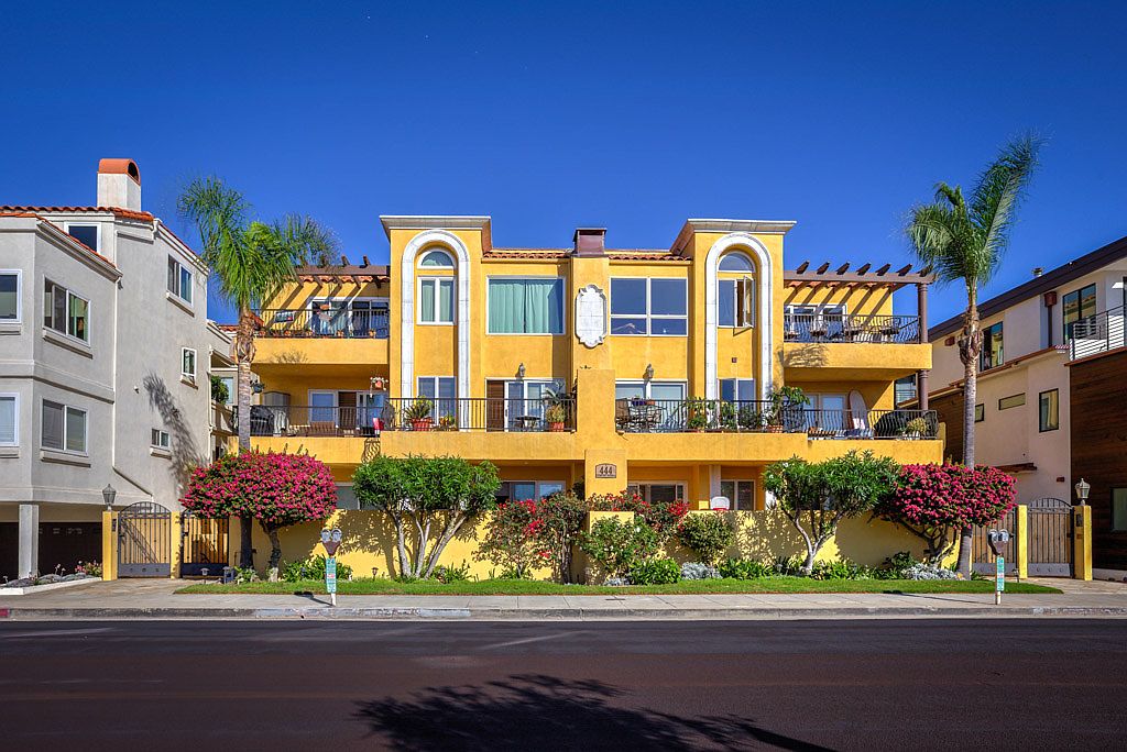 444 Hermosa Ave APT 102, Hermosa Beach, CA 90254 | Zillow