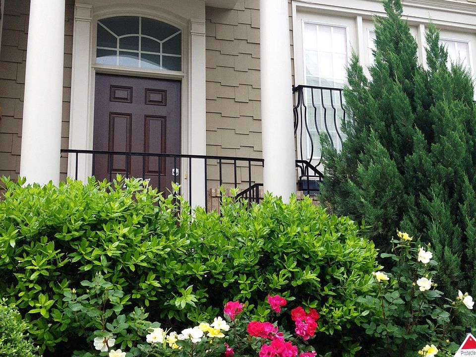 1st image of 2227 Millhaven St SE