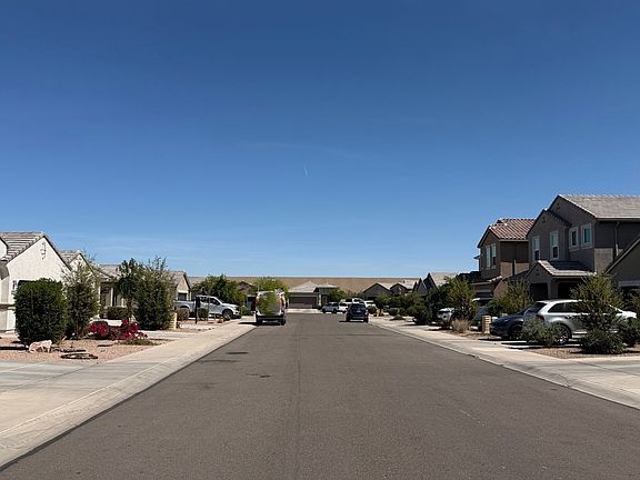 4th image of 35303 W San Sisto Ave