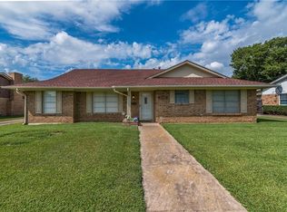 1818 W Shields Dr, Sherman, TX 75092