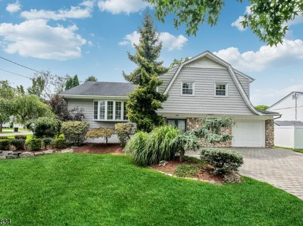 14 Aspen Ct, Paramus Boro, NJ 07652