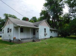 809 E South Ave, Olney, IL 62450