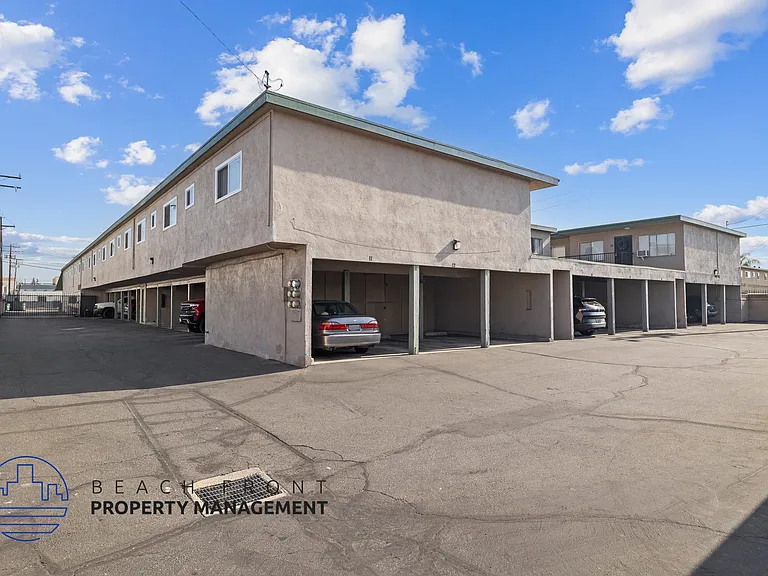 12417 Benedict Ave. — Photo 13